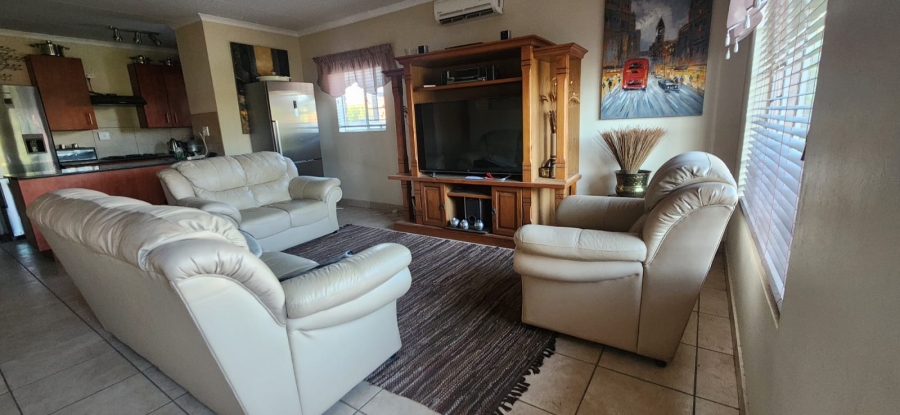 3 Bedroom Property for Sale in Waterval East North West